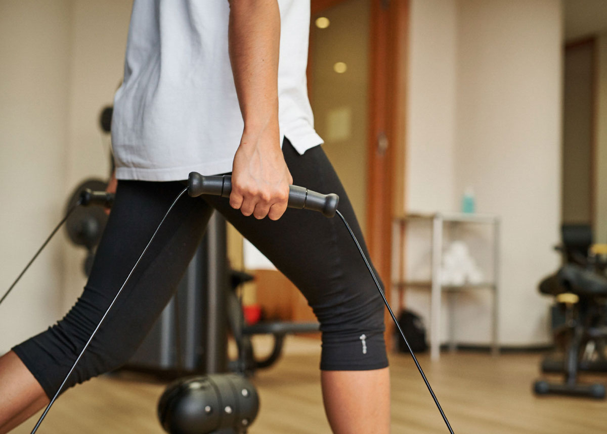 Frau bei Fitnesstraining