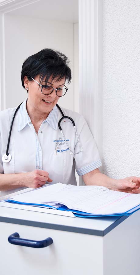 Krankenschwester während der Planung